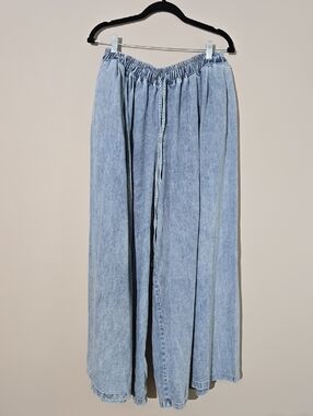 Wide Leg Light Blue Denim Jeans - Women's Flare & Wide Leg